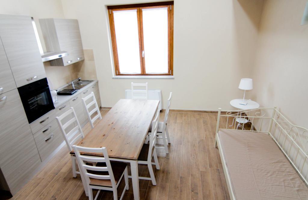 Agriturismo Cascina Della Fontana Lodi Habitación foto